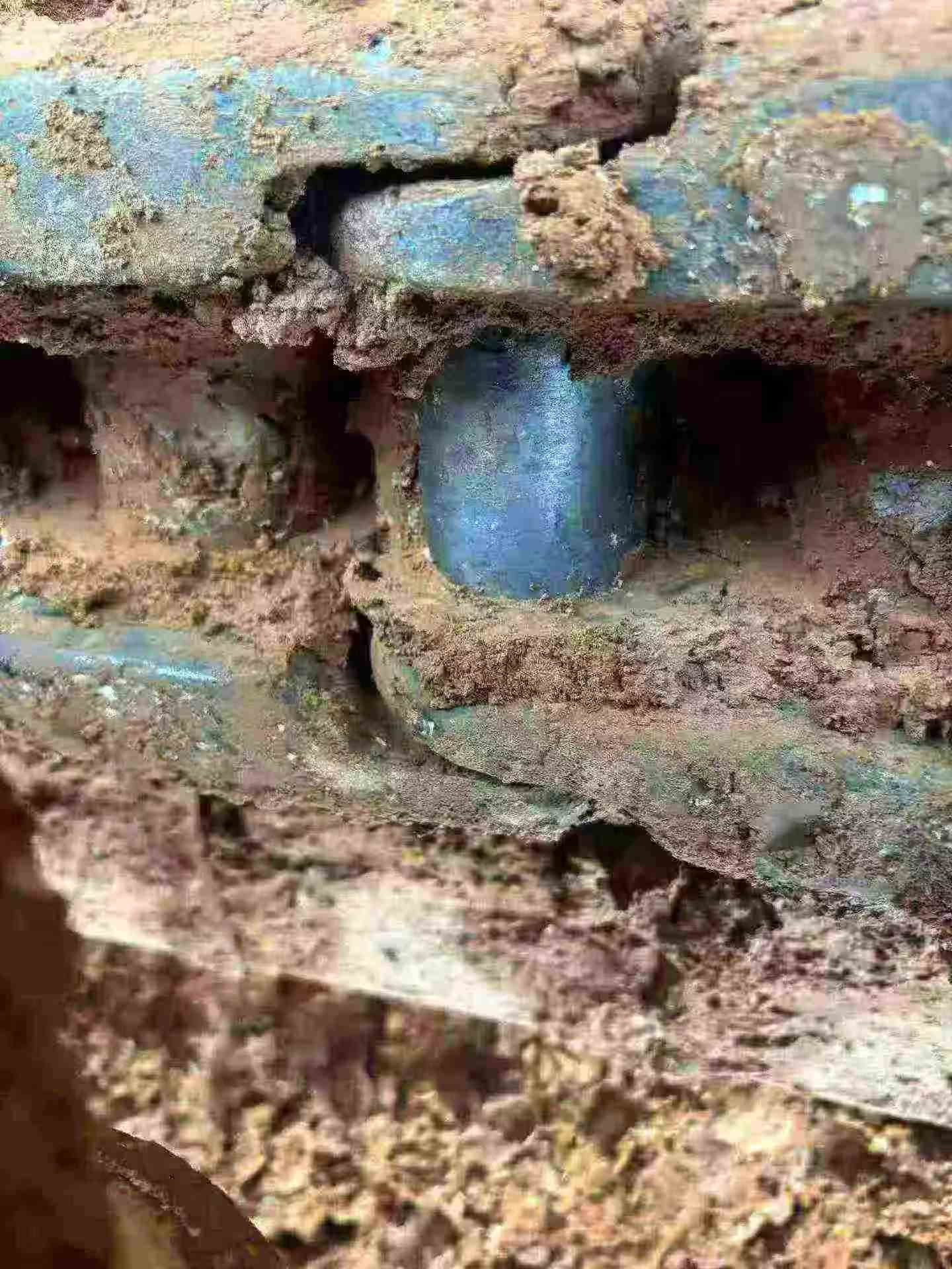 Compre Excavadora Hyundai R205VS Usada / 2