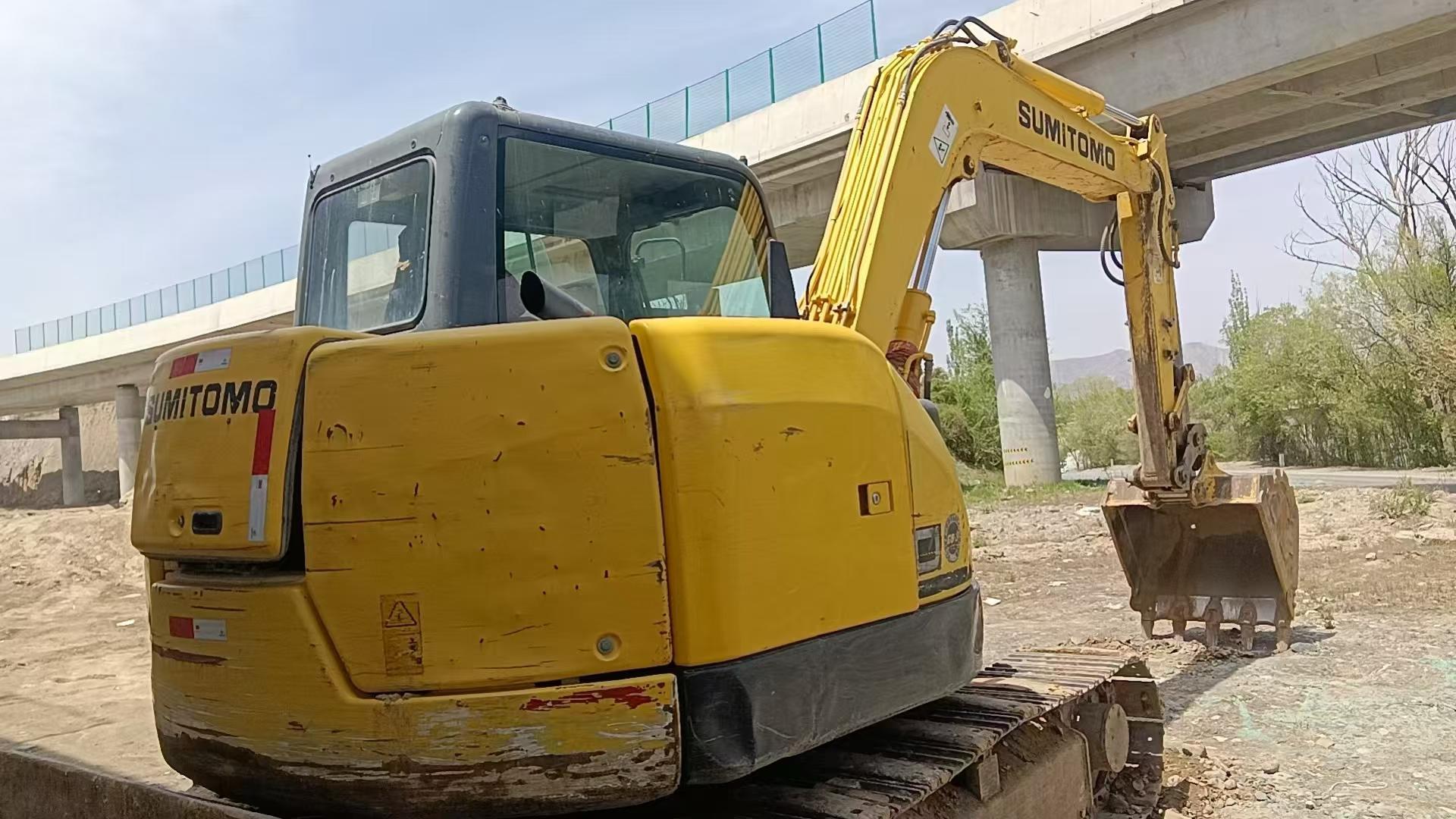 شراء حفارة Sumitomo SH80-6 مستعملة / 5