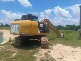 Compre Escavadeira Caterpillar 313D Usada / 2 Compre Escavadeira Caterpillar 313D Usada / 2