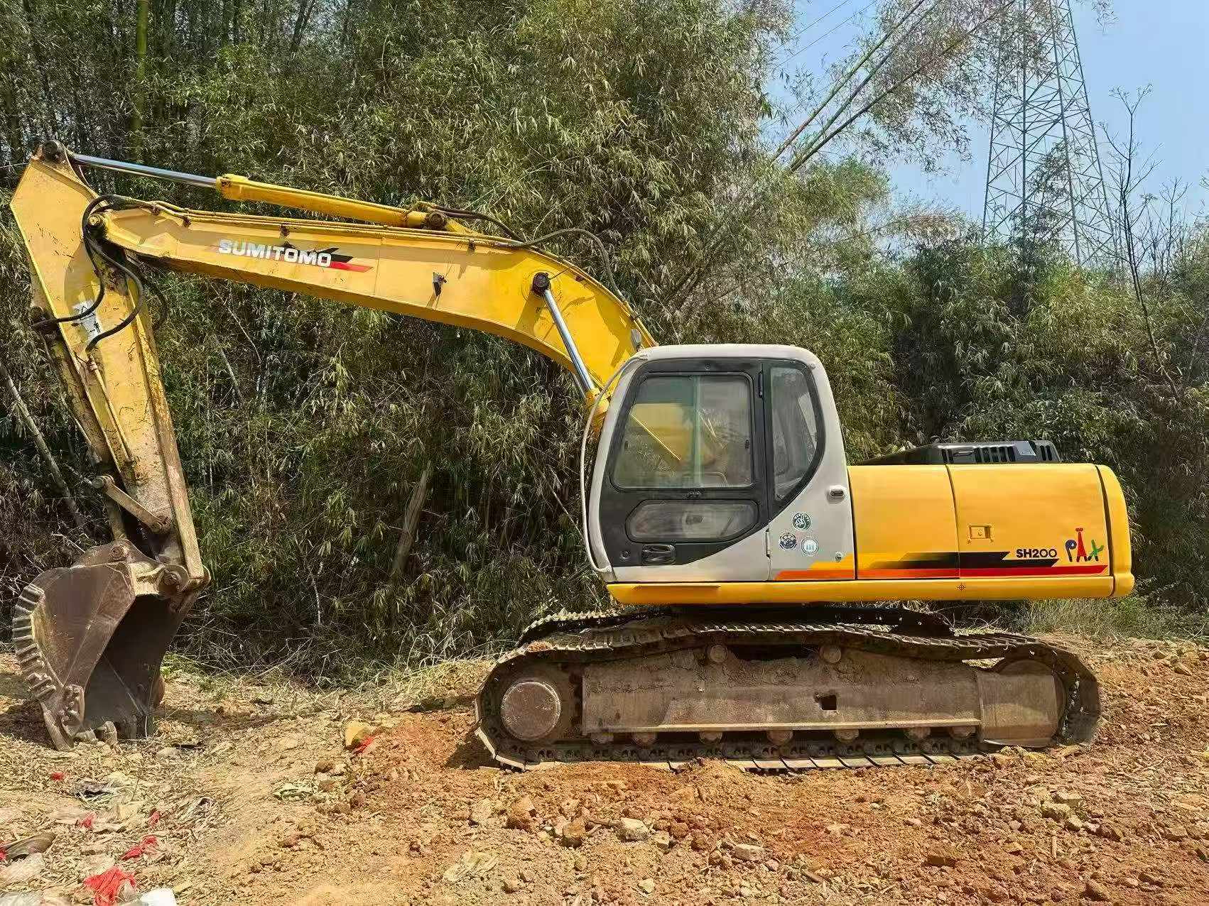Buy Sumitomo SH200-3 Used Excavator / 5 Buy Sumitomo SH200-3 Used Excavator / 5