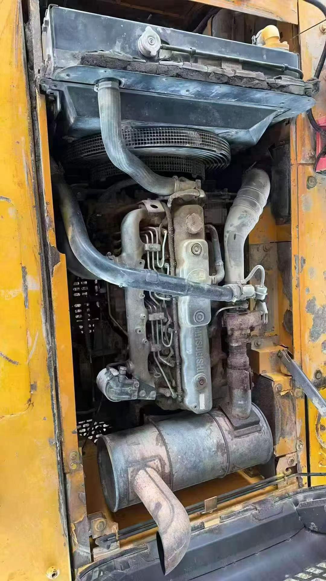 Buy Sany SY215C Used Excavator / 6 Buy Sany SY215C Used Excavator / 6