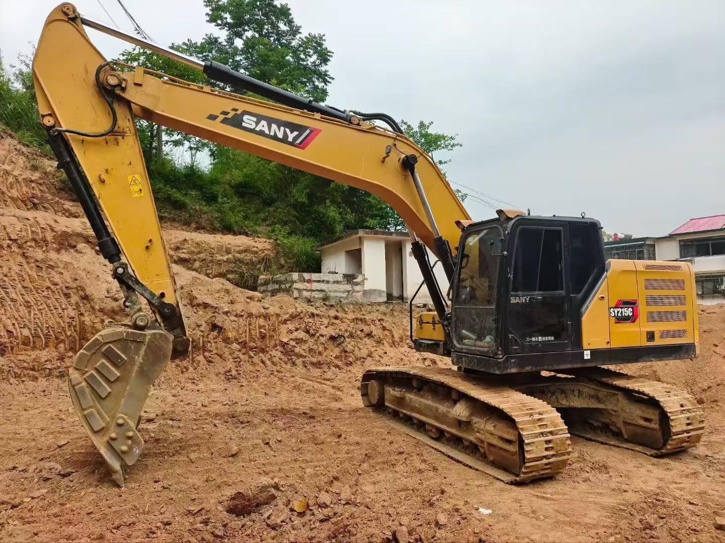 Buy Sany SY205C Used Excavator / 2 Buy Sany SY205C Used Excavator / 2