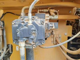 Buy Sany SY205C Used Excavator / 3 Buy Sany SY205C Used Excavator / 3