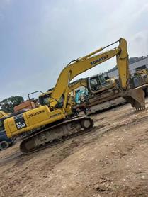Buy Komatsu PC200-7 Used Excavator / 4 Buy Komatsu PC200-7 Used Excavator / 4