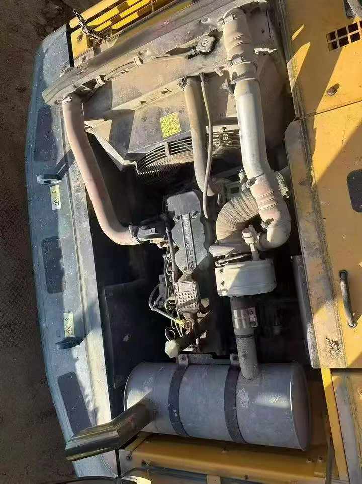 Buy Hyundai R215VS Used Excavator / 6