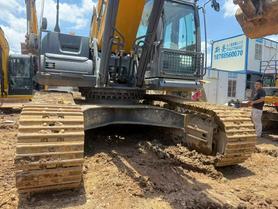 Buy XCMG XE370DK Used Excavator / 6 Buy XCMG XE370DK Used Excavator / 6