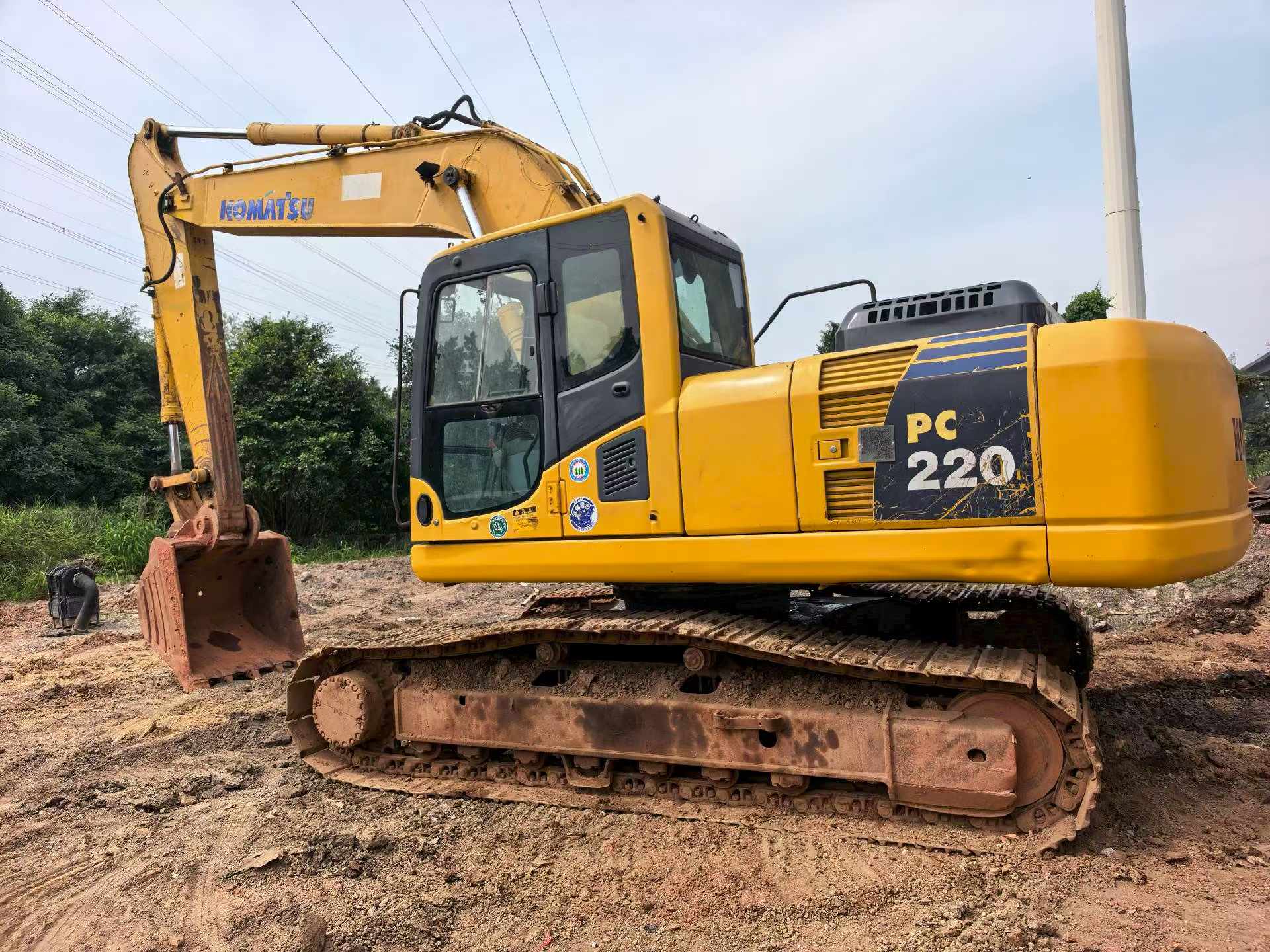 Comprar Komatsu PC220-8 Usado Excavadora