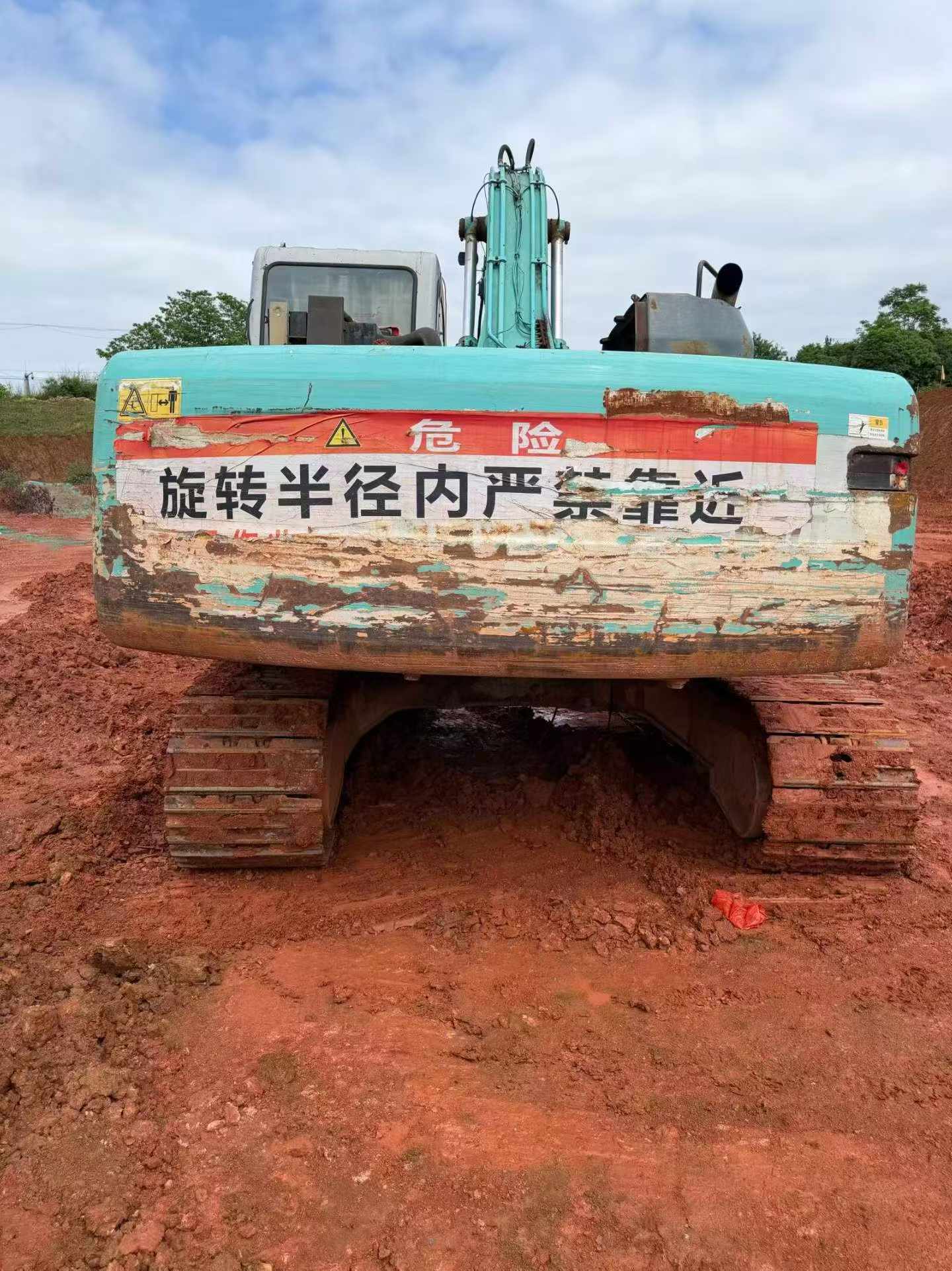 Buy Kobelco SK230-6E Used Excavator / 5 Buy Kobelco SK230-6E Used Excavator / 5
