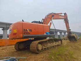 Compre Excavadora Hitachi EX210 Usada / 7 Compre Excavadora Hitachi EX210 Usada / 7