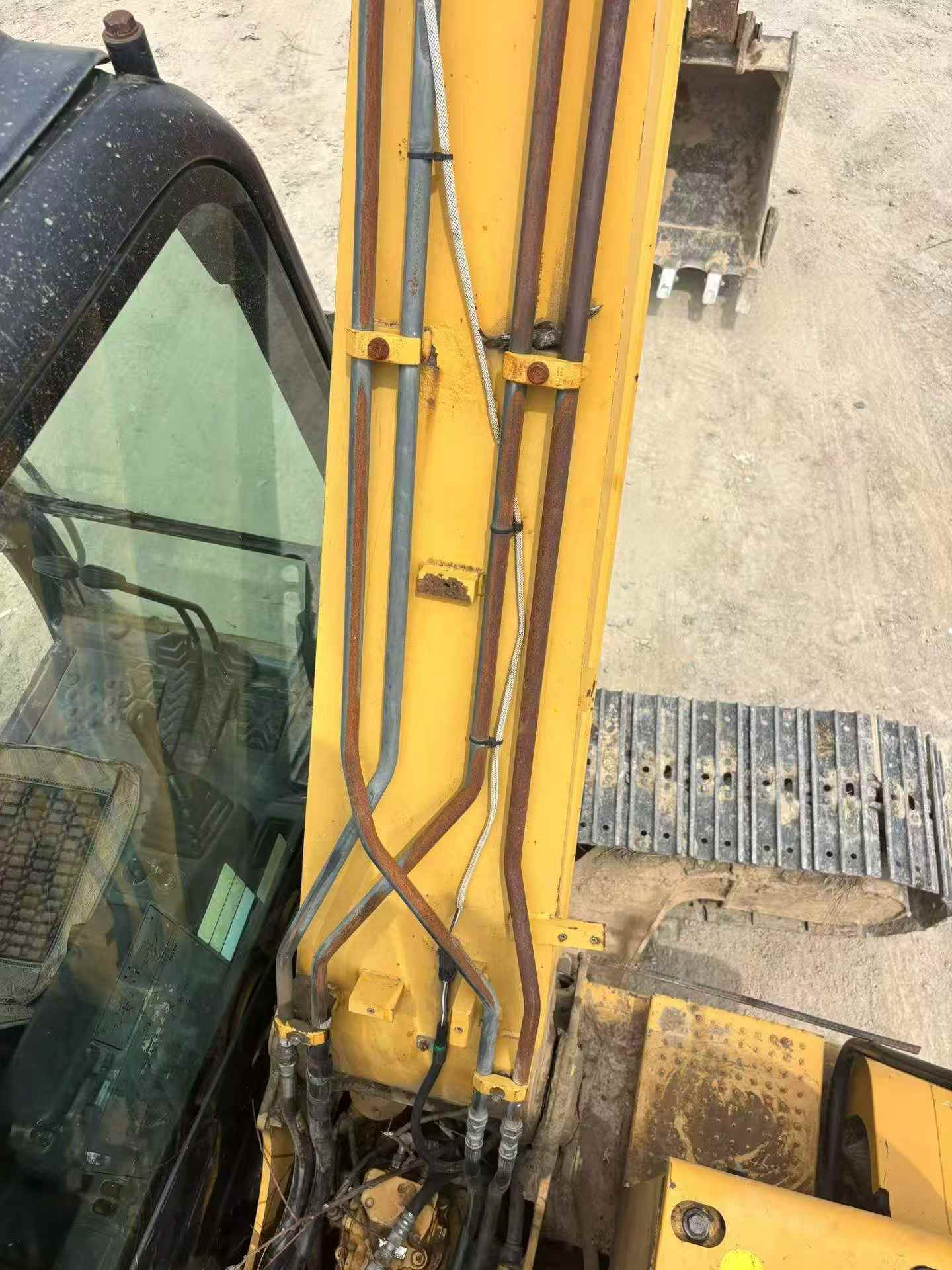 Compre Escavadeira Caterpillar 307B Usada / 4