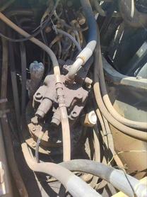 شراء حفارة Sumitomo SH240-3 مستعملة / 4 شراء حفارة Sumitomo SH240-3 مستعملة / 4