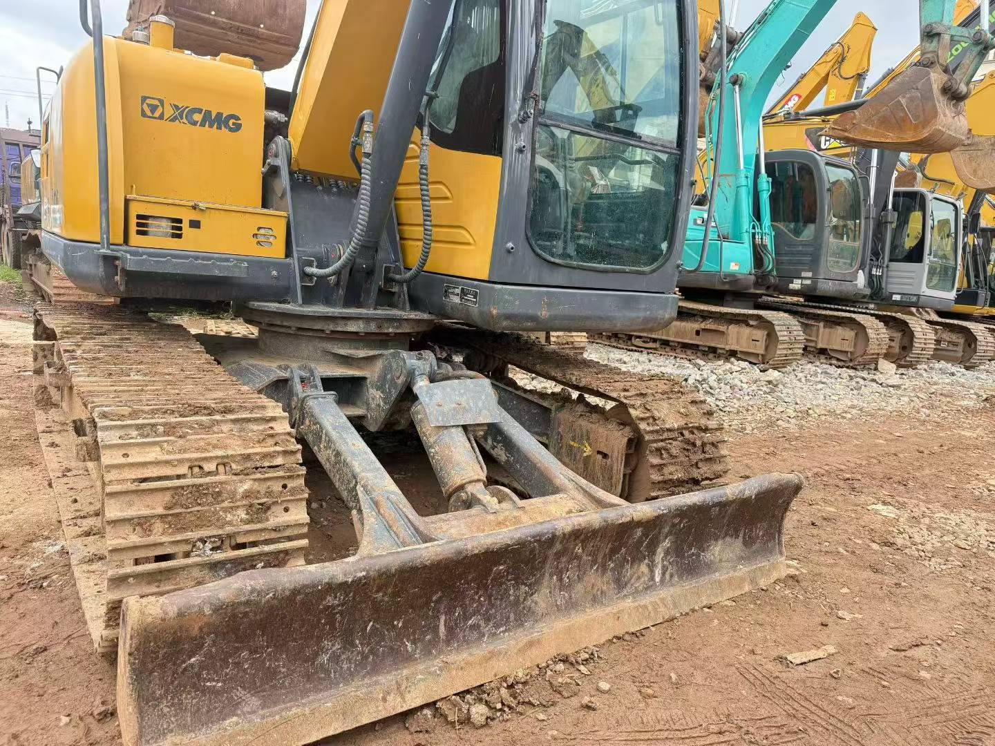 Buy XCMG XE80 Used Excavator / 9 Buy XCMG XE80 Used Excavator / 9