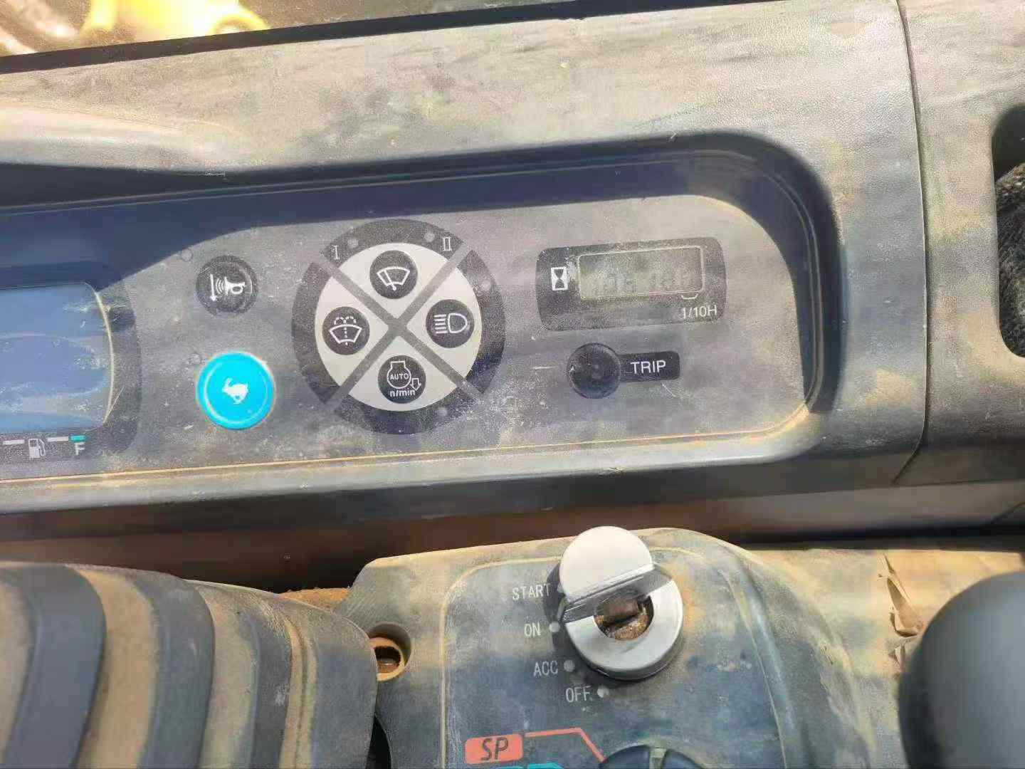 شراء حفارة Sumitomo SH240-3 مستعملة / 6