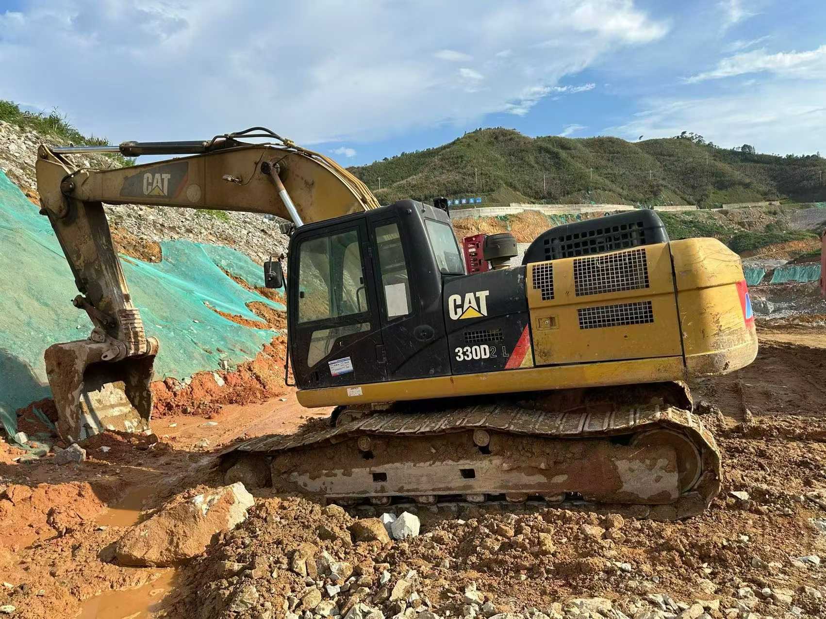 Comprar Caterpillar 330B Usado Excavadora