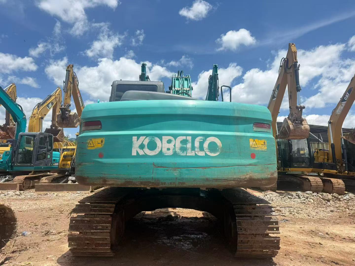 Acheter Pelle Kobelco SK130 d'occasion / 3 Acheter Pelle Kobelco SK130 d'occasion / 3