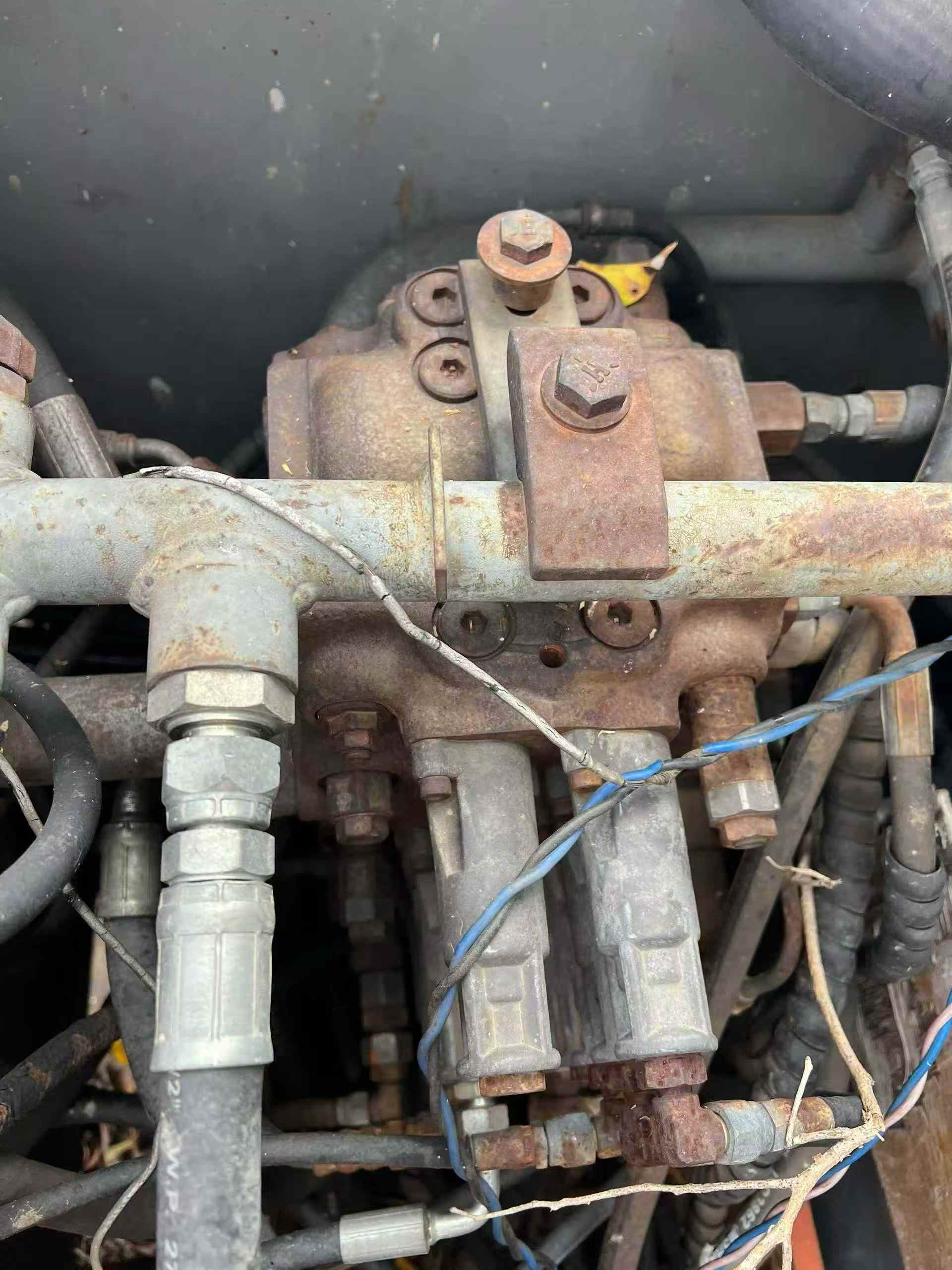 Купить Подержанный Экскаватор Hitachi EX60-6 / 6 Купить Подержанный Экскаватор Hitachi EX60-6 / 6