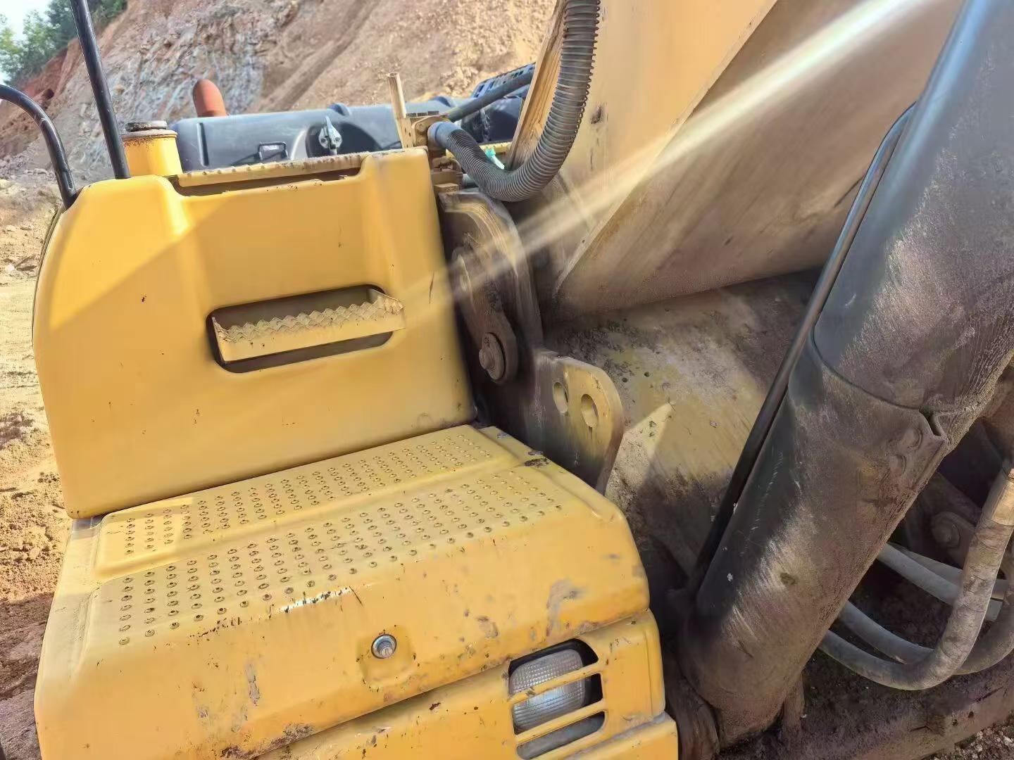 شراء حفارة Caterpillar 336E مستعملة / 7