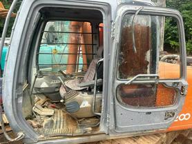 شراء حفارة Hitachi EX120-5 مستعملة / 6 شراء حفارة Hitachi EX120-5 مستعملة / 6
