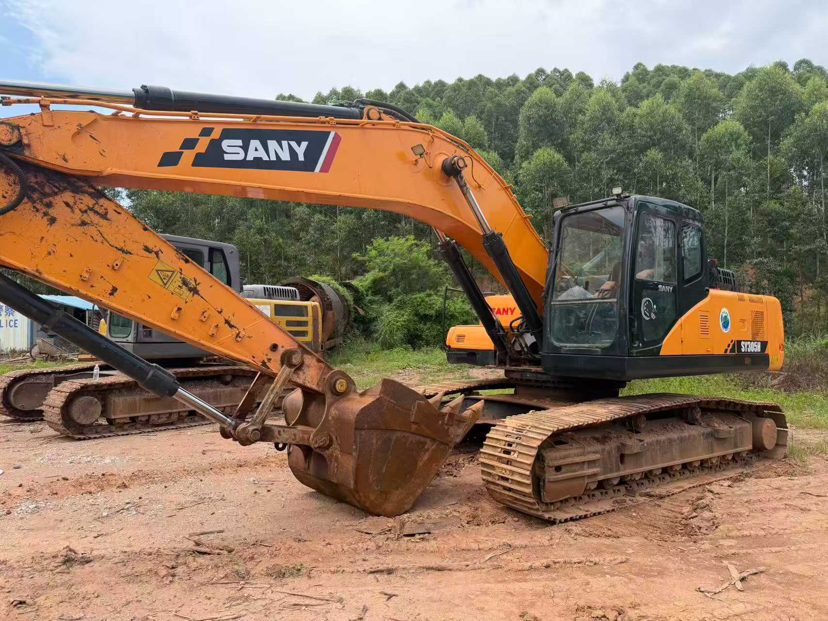Buy Sany SY305C Used Excavator / 2 Buy Sany SY305C Used Excavator / 2