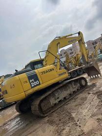 Buy Komatsu PC200-7 Used Excavator / 2 Buy Komatsu PC200-7 Used Excavator / 2