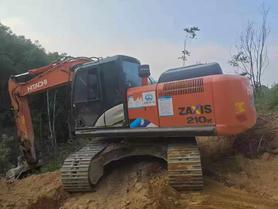Compre Excavadora Hitachi EX210 Usada / 2 Compre Excavadora Hitachi EX210 Usada / 2