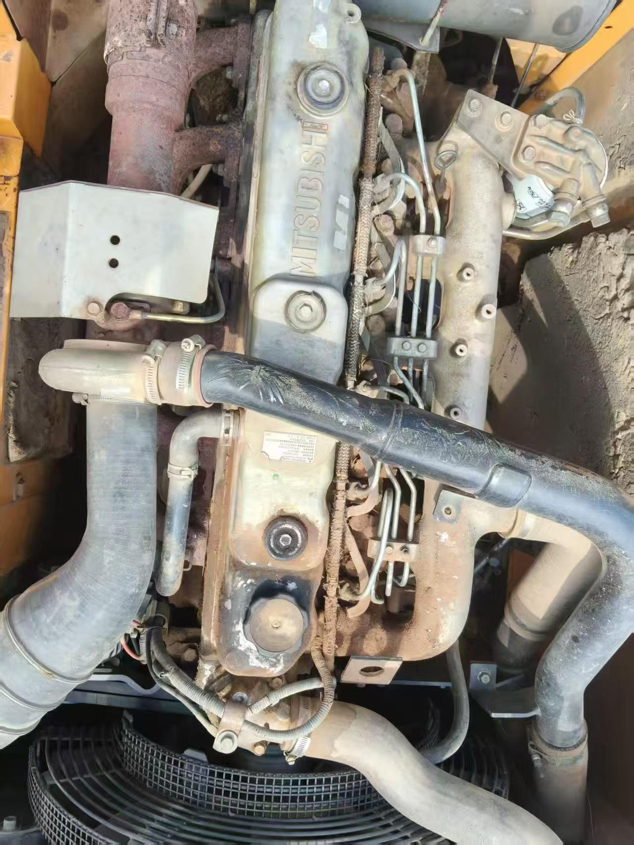 Buy Sany SY215C Used Excavator / 8 Buy Sany SY215C Used Excavator / 8