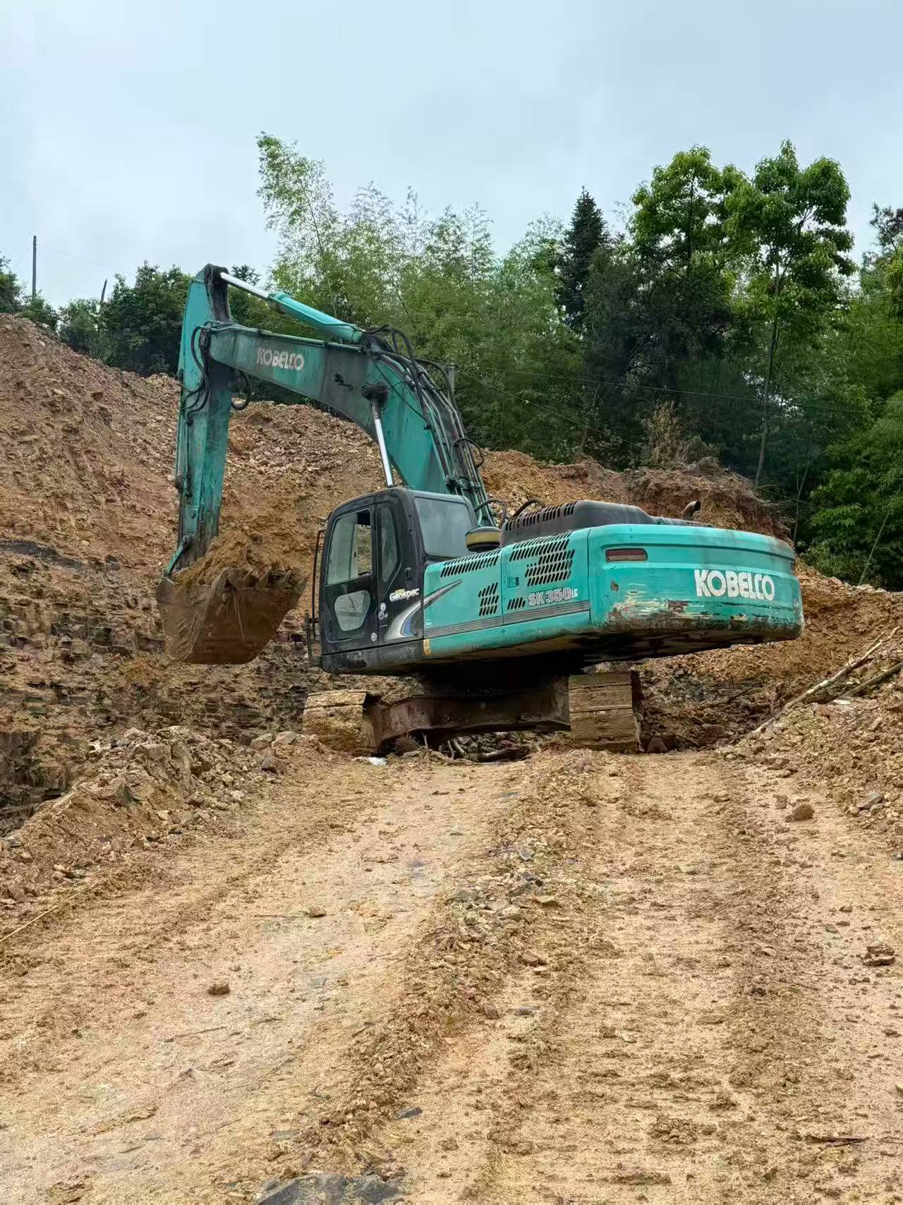 شراء Kobelco SK350-8 مستعمل حفارة شراء Kobelco SK350-8 مستعمل حفارة