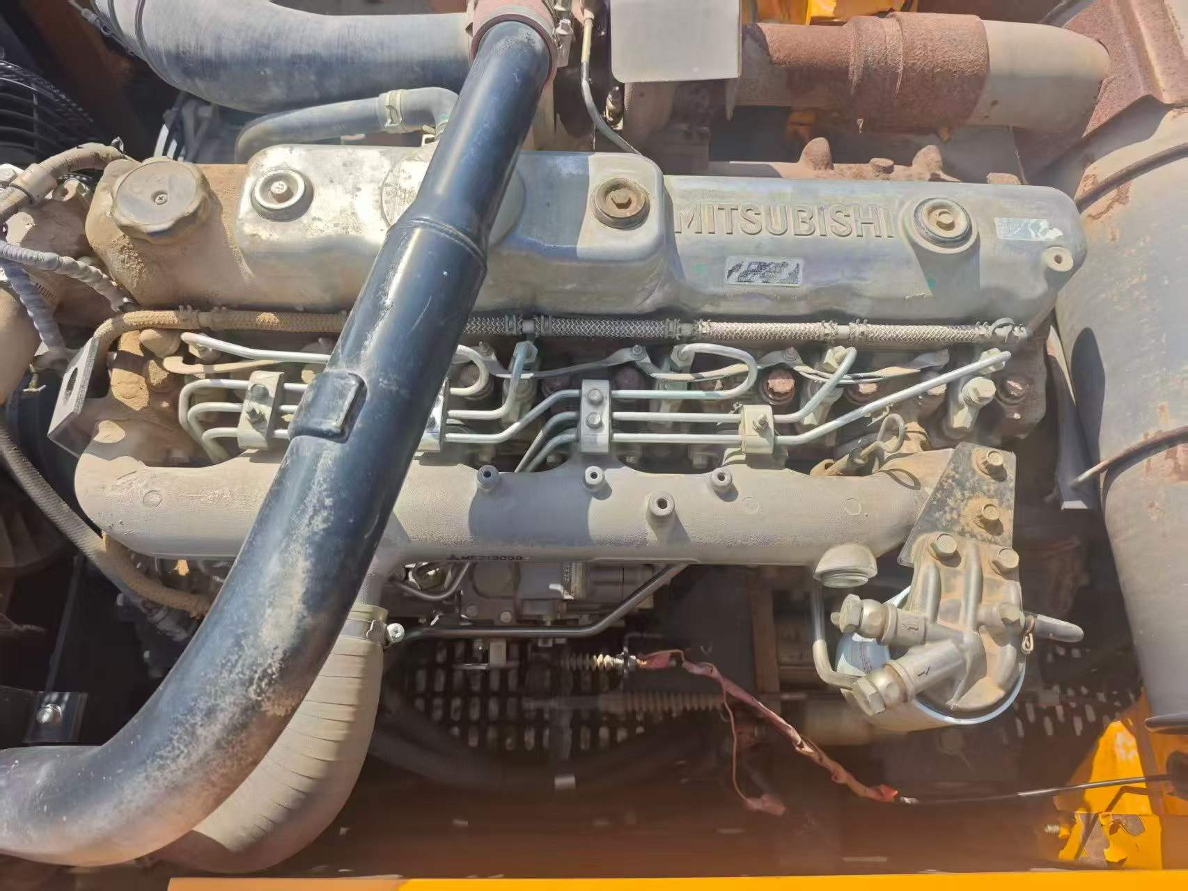 Buy Sany SY215C-8 Used Excavator / 7 Buy Sany SY215C-8 Used Excavator / 7
