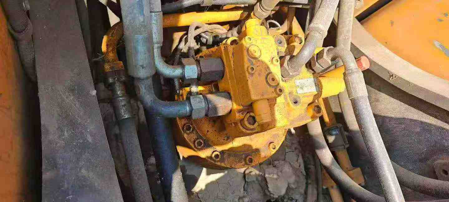 Buy Sany SY215C-8 Used Excavator / 7 Buy Sany SY215C-8 Used Excavator / 7
