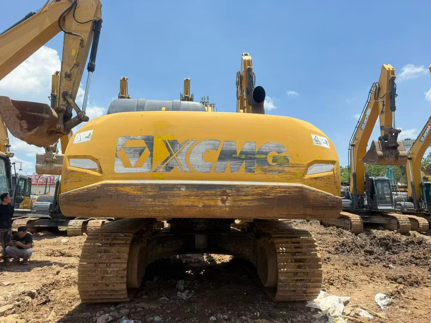 Buy XCMG XE370DK Used Excavator / 3 Buy XCMG XE370DK Used Excavator / 3