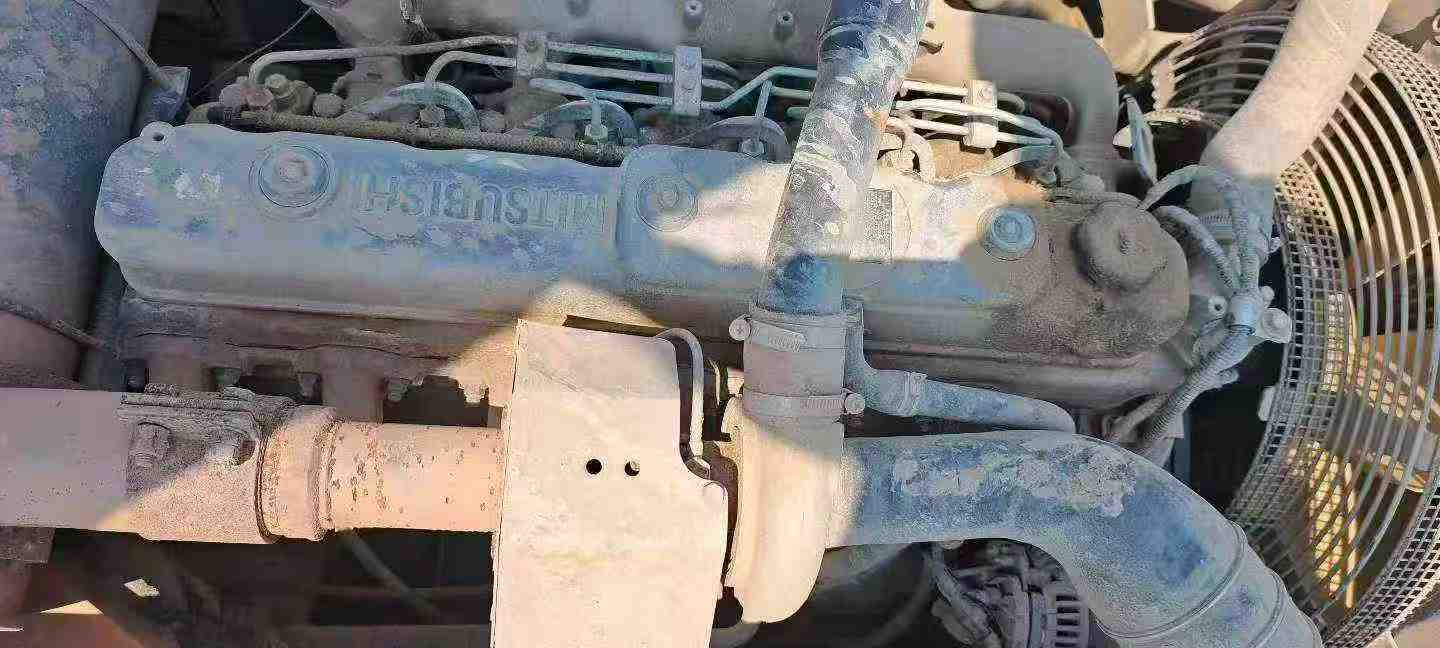 Buy Sany SY215C-8 Used Excavator / 8 Buy Sany SY215C-8 Used Excavator / 8
