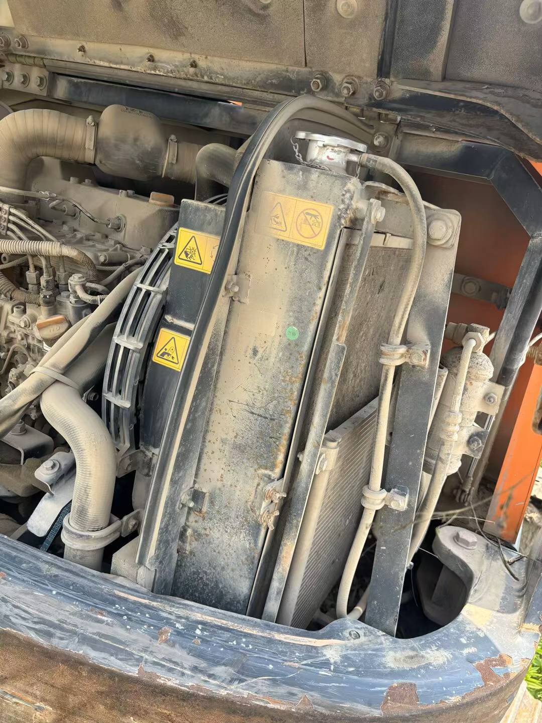 شراء حفارة Doosan DH60 مستعملة / 8