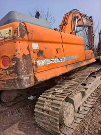 Buy Doosan DX260LC Used Excavator / 2 Buy Doosan DX260LC Used Excavator / 2
