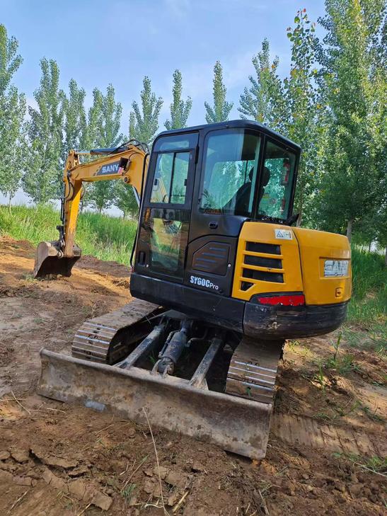 Buy Sany SY60 Used Excavator / 1