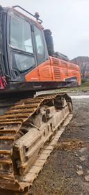 Buy Doosan DX560LC-9C ACE Used Excavator / 2 Buy Doosan DX560LC-9C ACE Used Excavator / 2