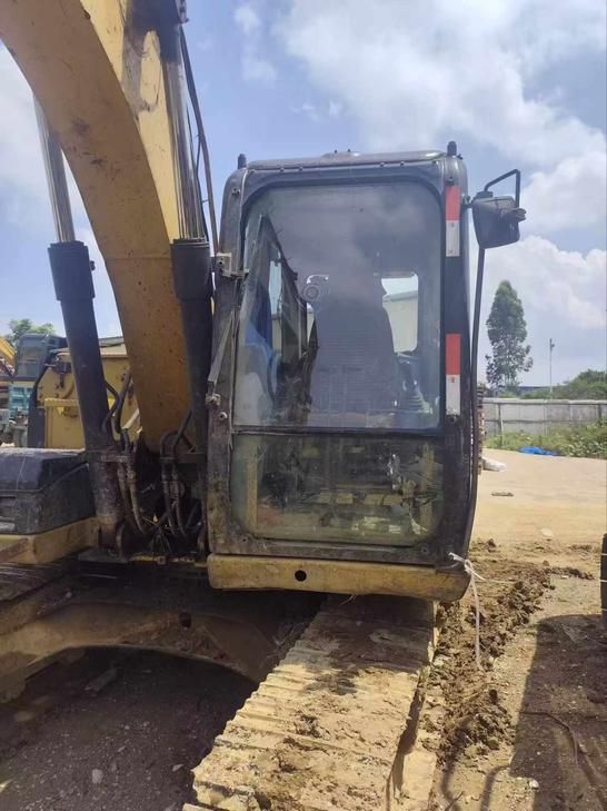 Buy Caterpillar 312 Used Excavator / 1