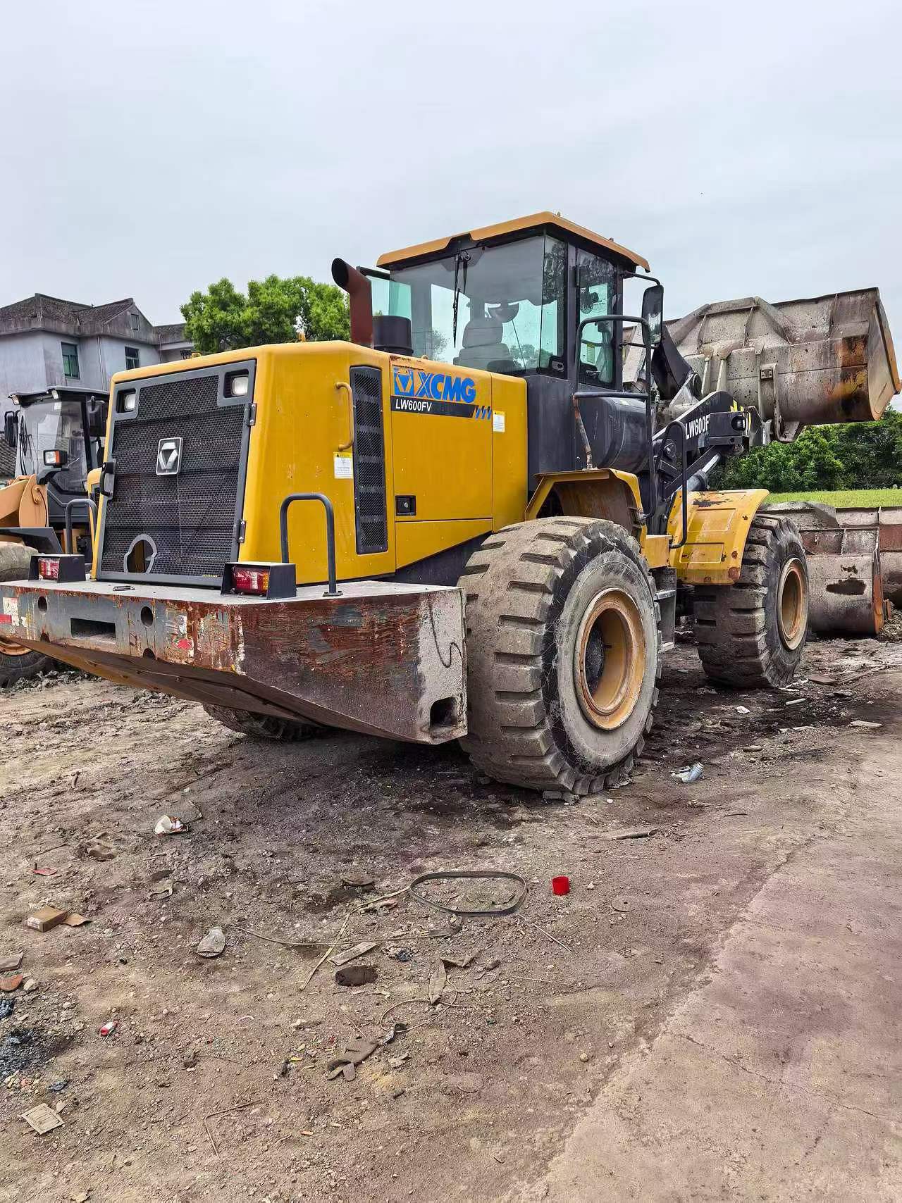 Buy XCMG LW600E Used Loader / 2