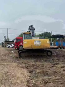Buy JohnDeere E210 Used Excavator / 3 Buy JohnDeere E210 Used Excavator / 3