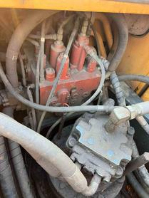 Buy Hyundai R275LC-9T Used Excavator / 3 Buy Hyundai R275LC-9T Used Excavator / 3