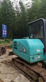 Buy Kobelco SK60 Used Excavator / 2 Buy Kobelco SK60 Used Excavator / 2