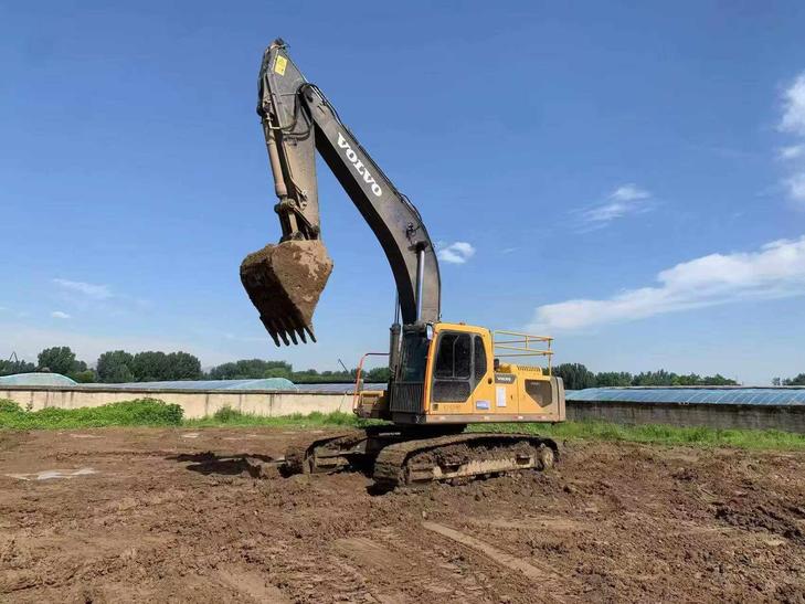 Buy Volvo EC290 Used Excavator / 1