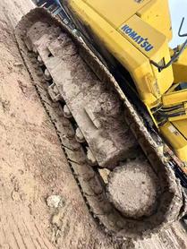 Buy Komatsu PC200-7 Used Excavator / 9 Buy Komatsu PC200-7 Used Excavator / 9