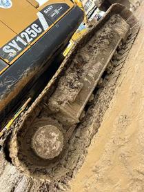 Buy Sany SY125C Used Excavator / 5 Buy Sany SY125C Used Excavator / 5