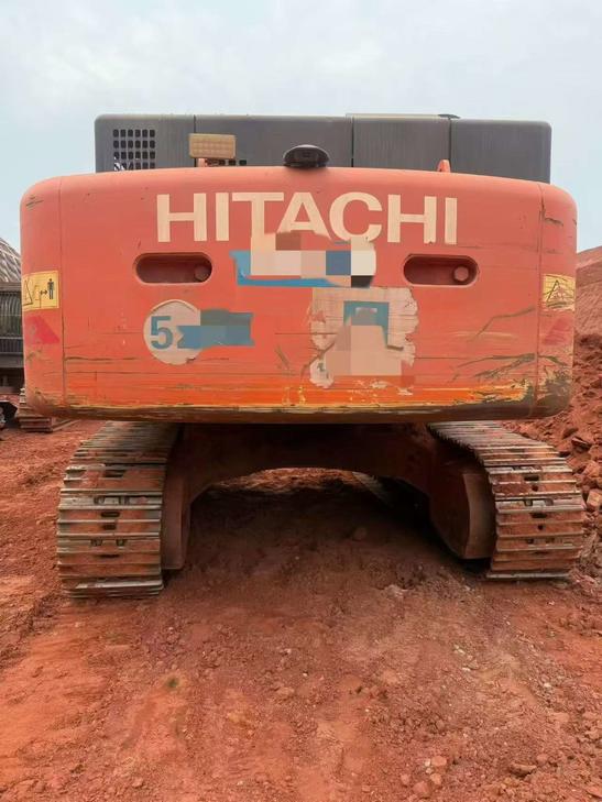 Buy Hitachi ZX490LCH-5A Used Excavator / 1