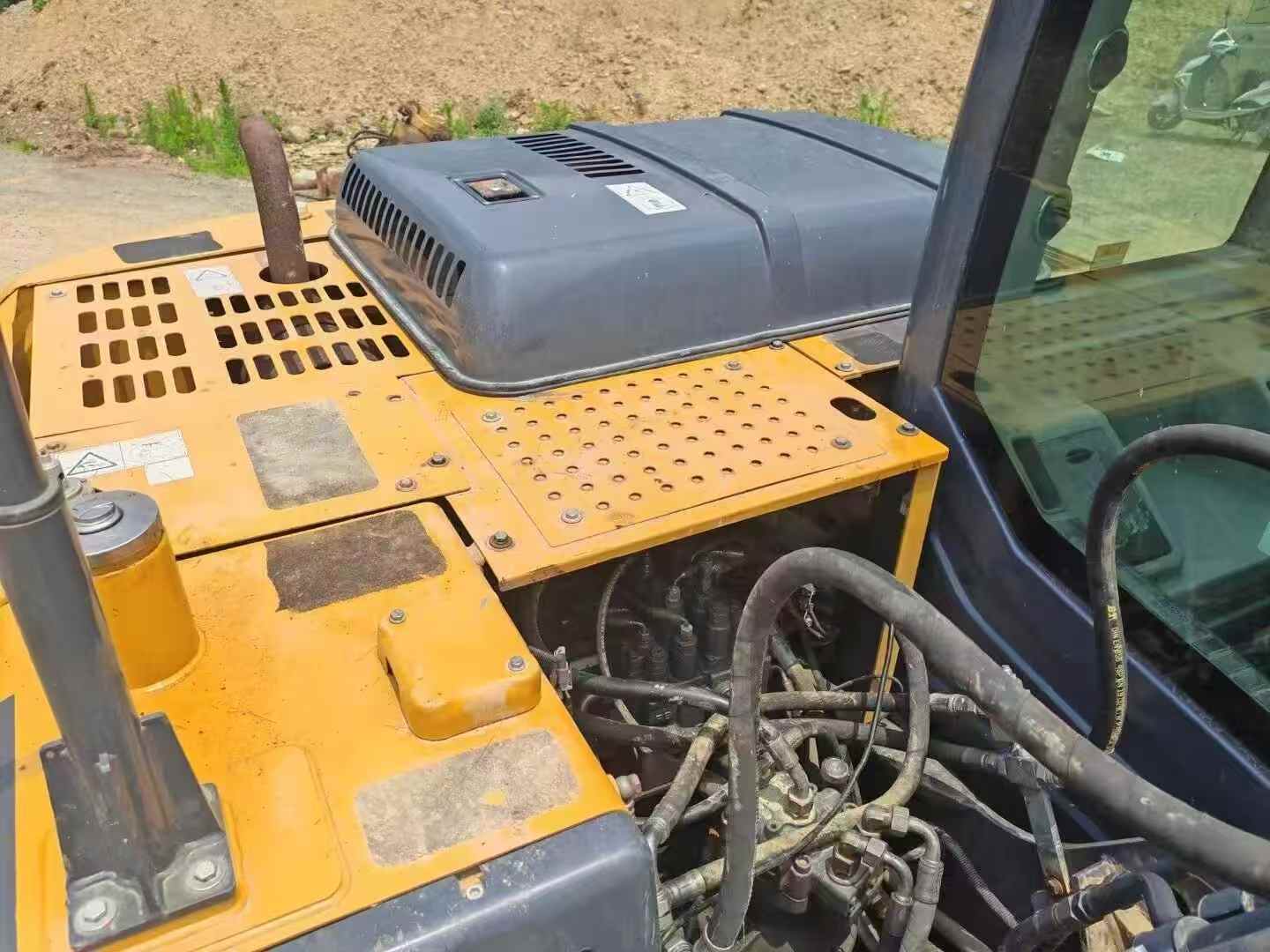 Buy XCMG XE150 Used Excavator / 7