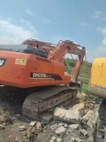 Buy Doosan DH225-9 Used Excavator / 2 Buy Doosan DH225-9 Used Excavator / 2