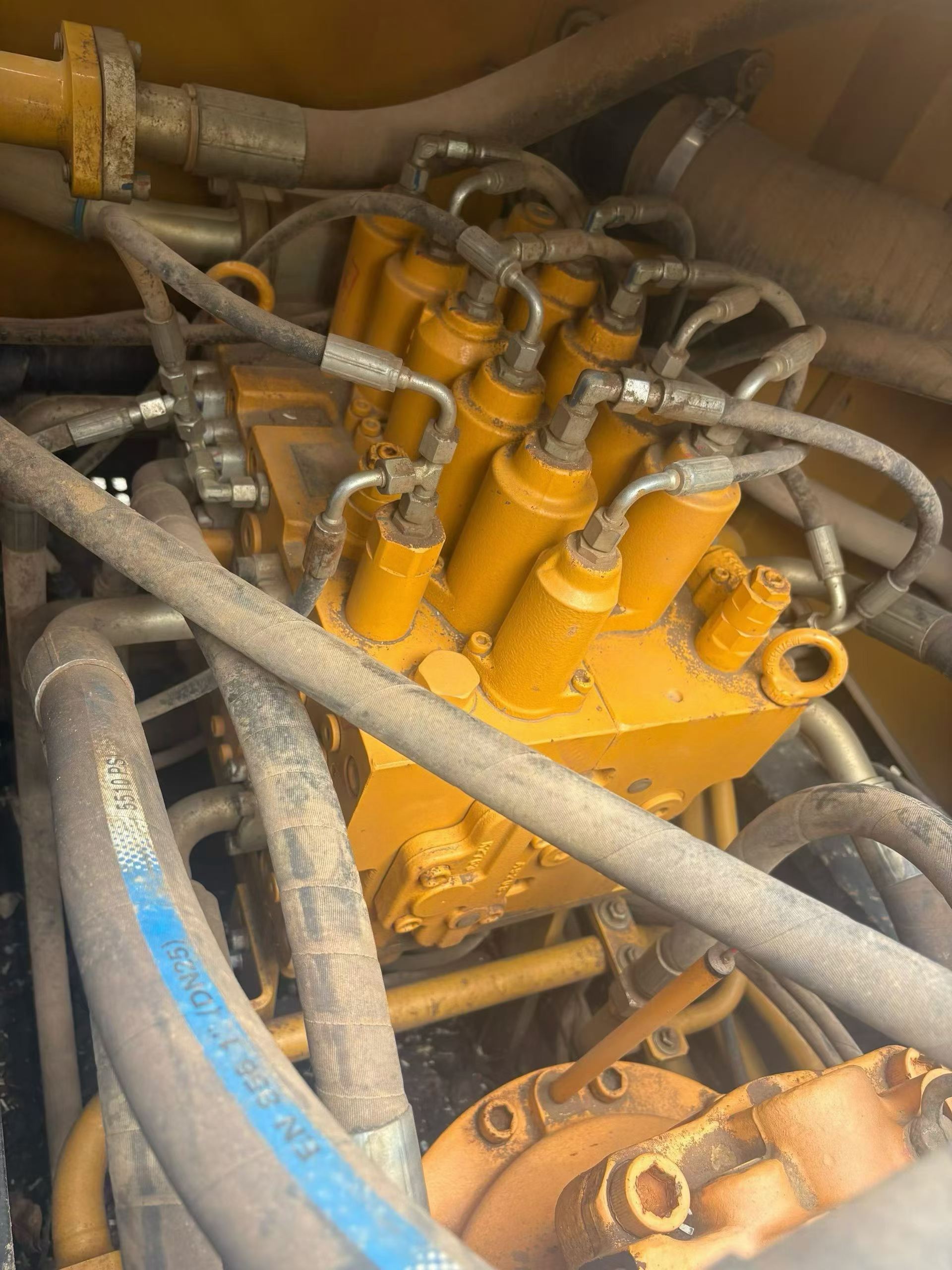 Buy Sany SY215C Used Excavator / 5