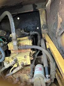 Buy Komatsu PC100-5 Used Excavator / 7 Buy Komatsu PC100-5 Used Excavator / 7