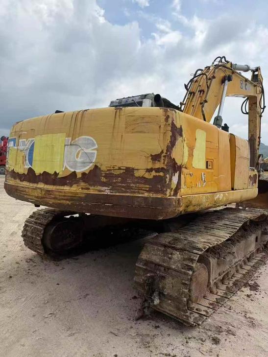 Buy XCMG XE215 Used Excavator / 1
