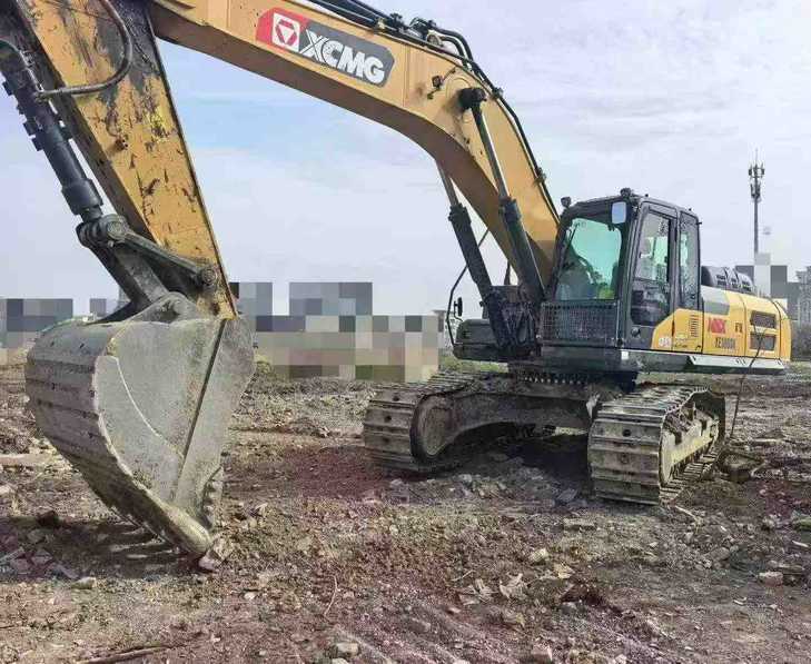 Buy XCMG XE380K Used Excavator / 1